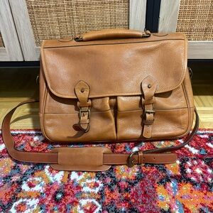 Levenger Tusting Clipper Full Grain Leather Messenger Briefcase Made In England